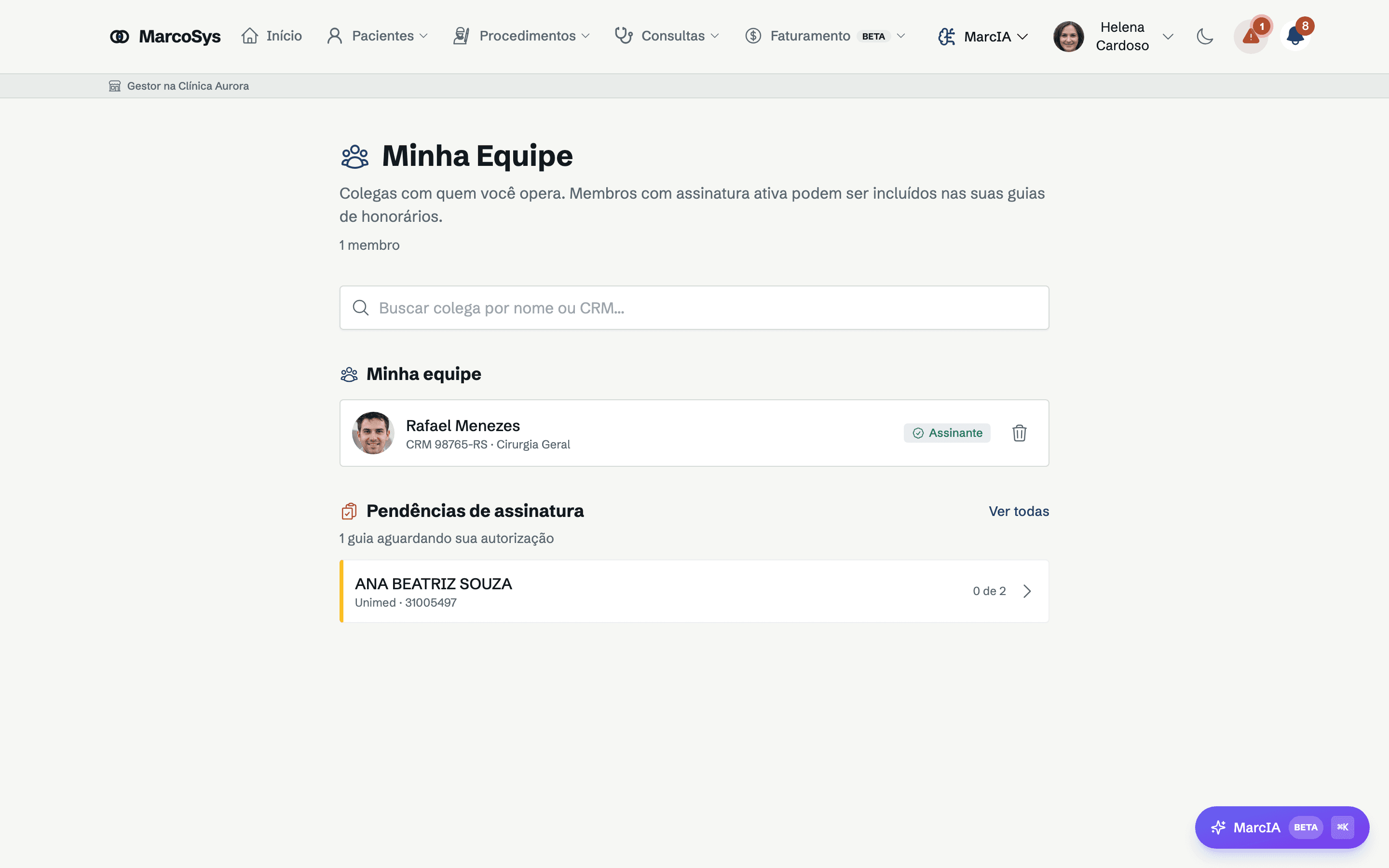 Tela Minha Equipe com convites e membros da equipe médica